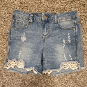 Versona Light Blue Jean Shorts with Lace Accents